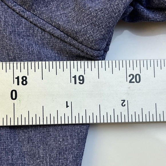 Columbia Women’s Zip Up Jacket R184-17 - Picture 4 of 5